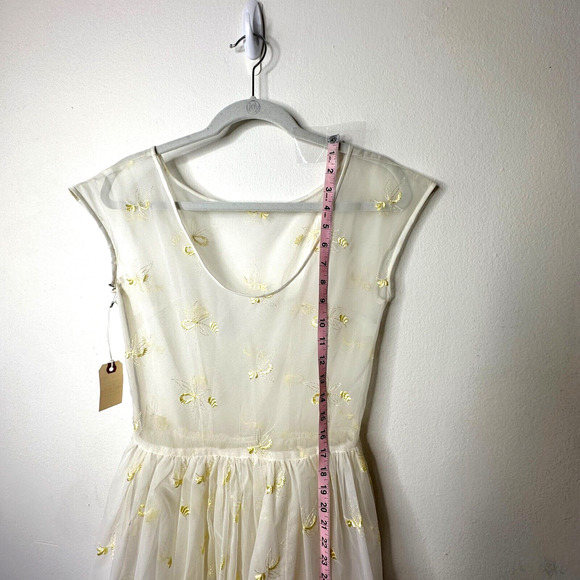 VINTAGE Sheer 50s Pale Lemon Yellow Floral Design Embroidered Sleeveless Dress - Picture 11 of 13
